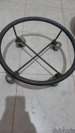 gas cylinder stand
