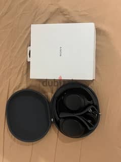 Sony WH-XB910N Black Headset.