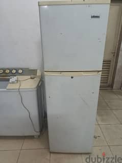Wansa double door refrigerator works well