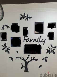 Wall decor family tree
