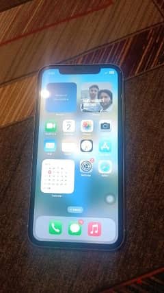 iphone 11 128 gb totally new in condition no any problem