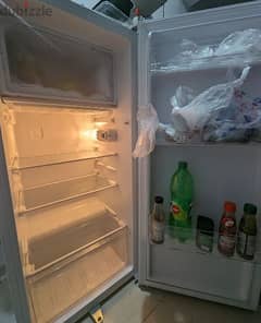 refrigerator/ fridge
