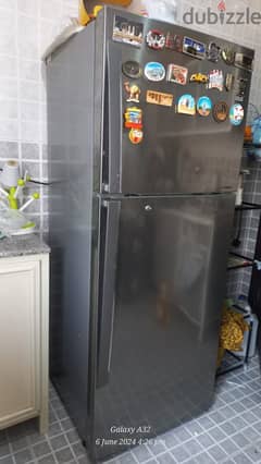 Very Good Condition LG Refrigeratior 422 Ltr