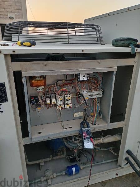 repairing and services all types of Air conditioner 4