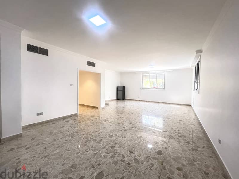 Nuzha – great, spacious three bedroom apartment 11