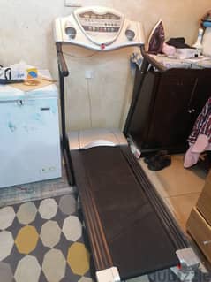 Treadmill for sale in Salmiya Block-10