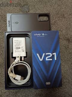 Vivo V21.5G with 8+4 = 12 gb ram 128 memory with box charger