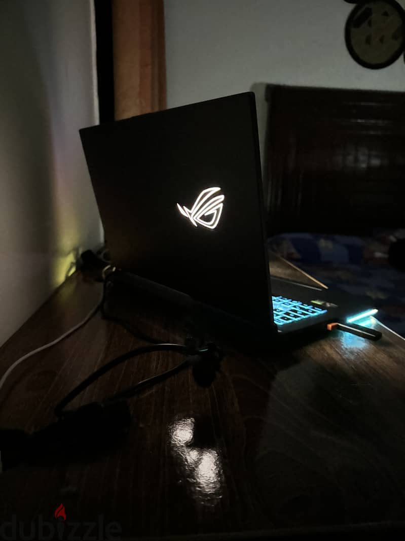 ASUS ROG STRIX G713RM Gaming Laptop 3