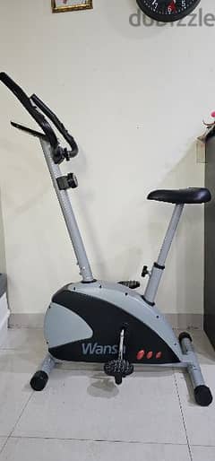 Indoor exercise machine