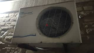 2 ton air conditioner that works efficiently