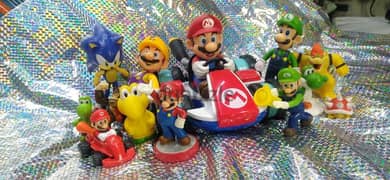 NINTENDO TOY FIGURES ALL IN ONE