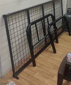 Two steel cots available for sale in Salmiya Block 10.
