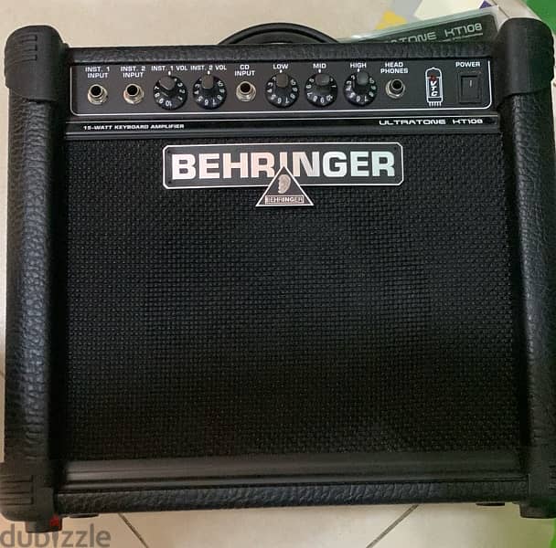 Behringer Keyboard amp 0