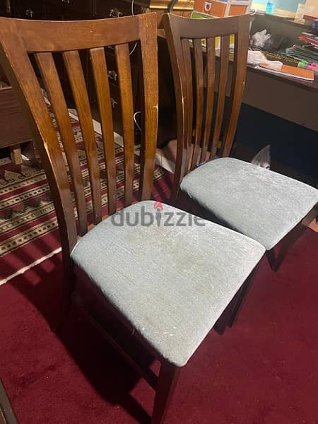 table and 2 chairs 1