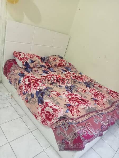 bed and almiraa for sale 1