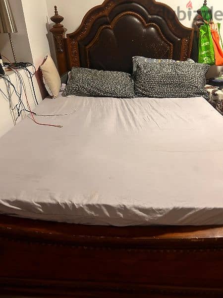 queen size bed with mattress 3