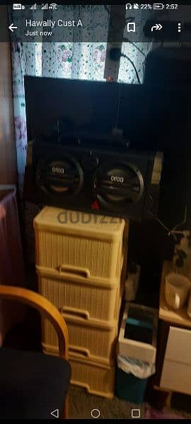 Wanda led TV and Bluetooth karaoke speaker 0
