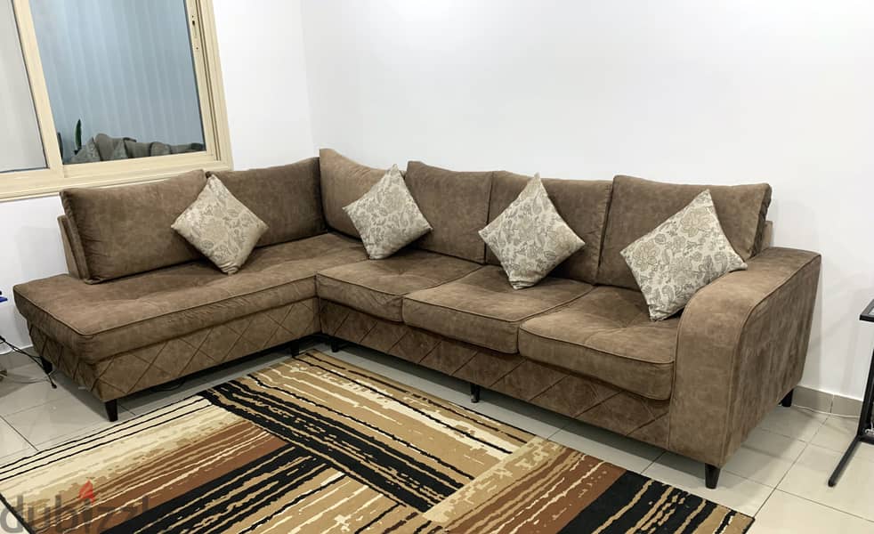 Excellent condition 6 Seater Sofa for sale 0