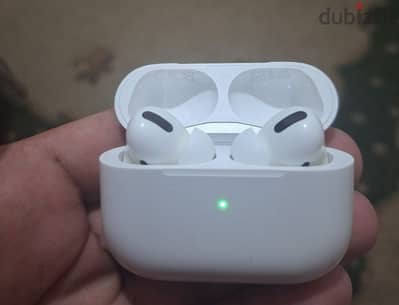 ايربود برو ١ بحاله الجديد AirPod Pro 1 in new condition