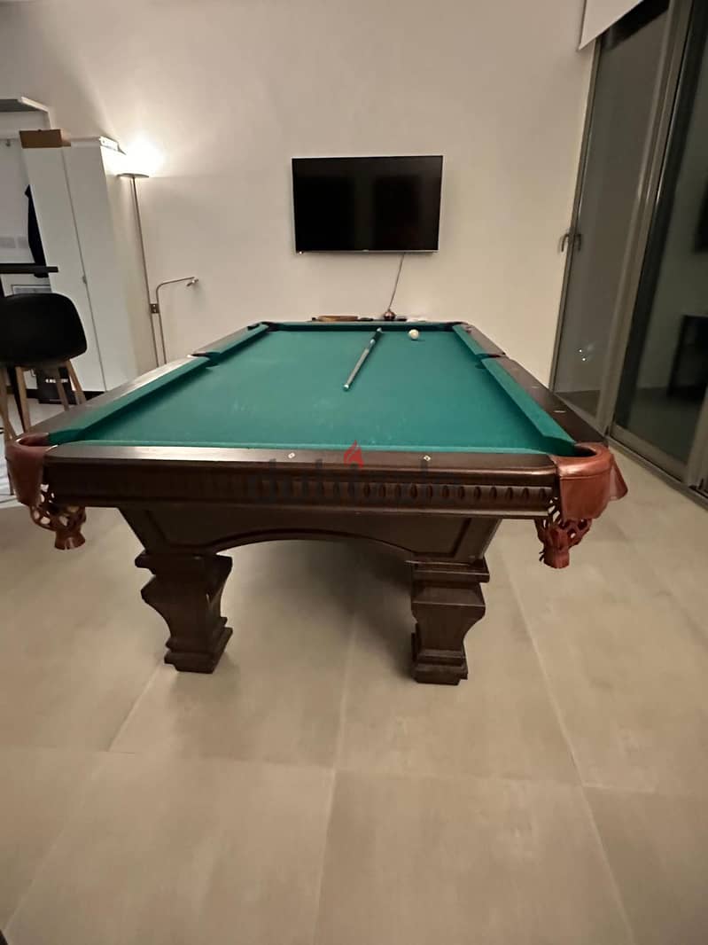 Full size Pool Table 1