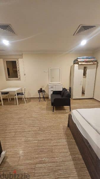 very nice fully furnished big studio in Salmiya 1