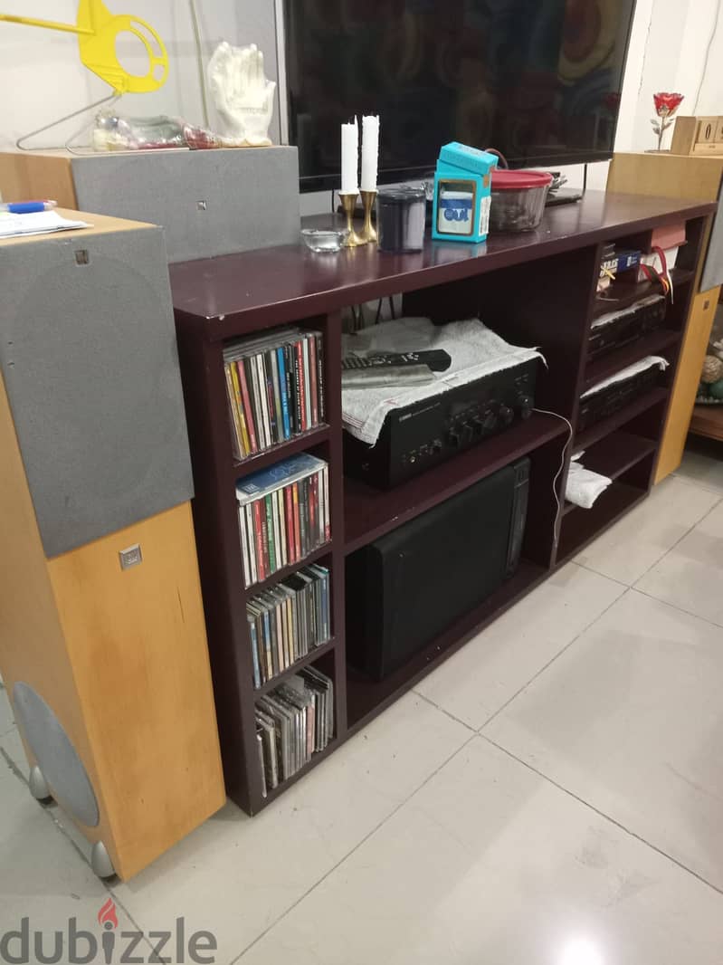 Speakers, amp and DVD players 4