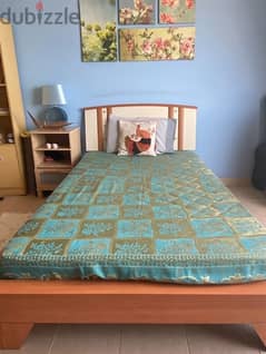 Single bed with 7” mattress and side table 0