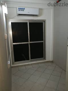 partition room for rent 0