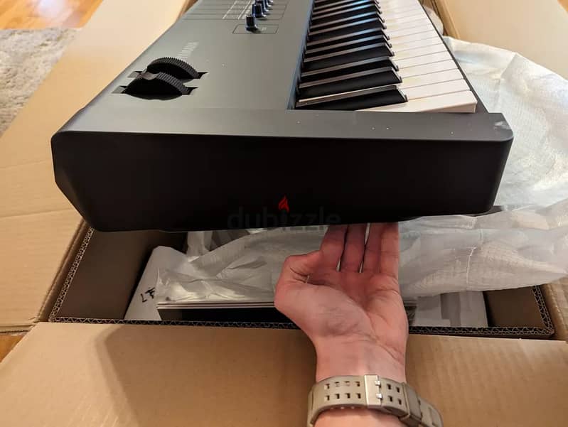 Yamaha MX88 Keyboard 0