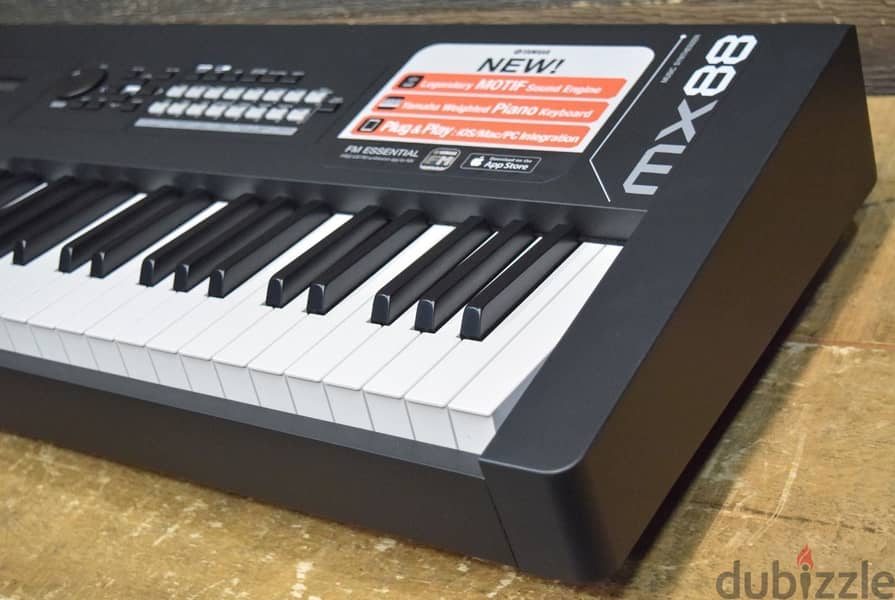 Yamaha MX88 Keyboard 1
