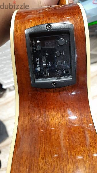 Yamaha CPX700II Acoustic Guitar 1