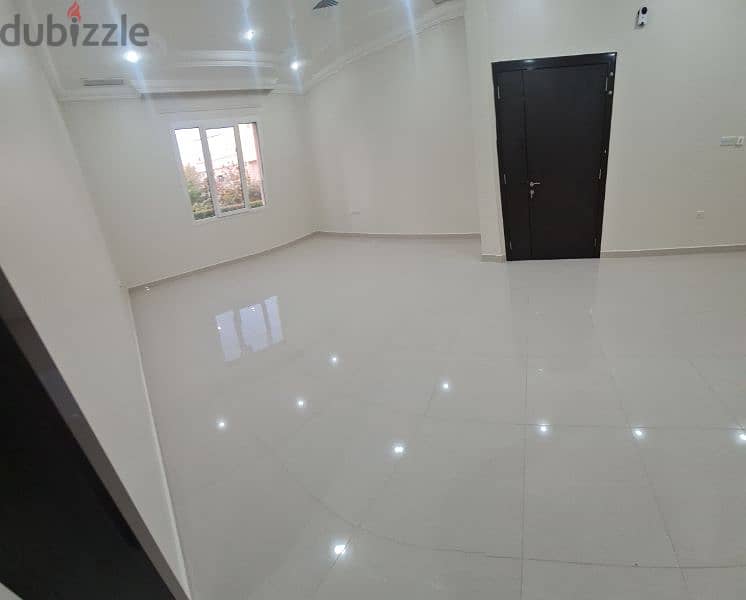 very nice super clean big flat in Fintas 0