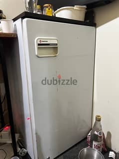 refrigerator and gas 0