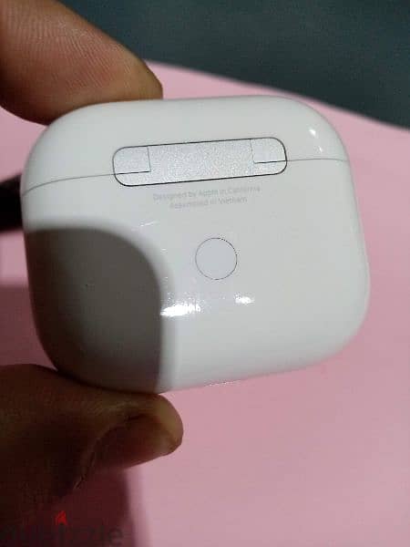 Apple AirPods 3 Vietnamese left side, original, new with serial number 2