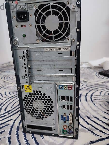 Hp pc with all accessories 2