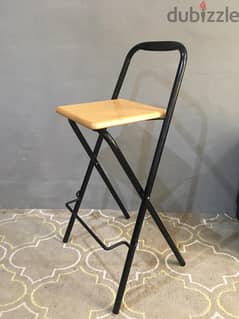 FOLDABLE CHAIR 0