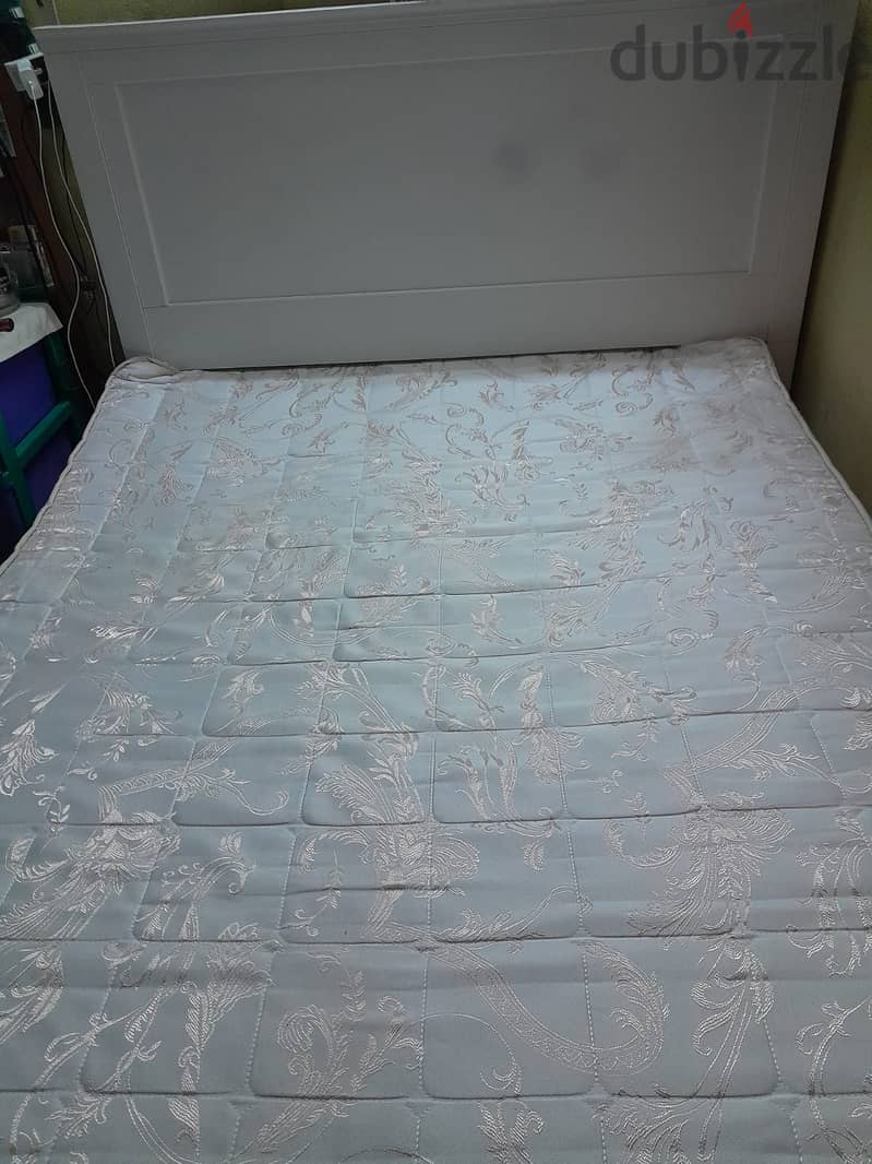 King size cot and mattress for sale 2
