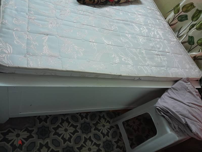 King size cot and mattress for sale 3
