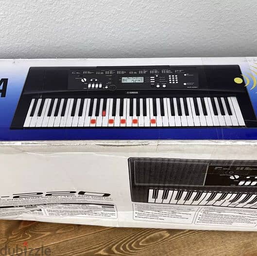 Yamaha EZ Series EZ220AD 61-Key digital Keyboard 7
