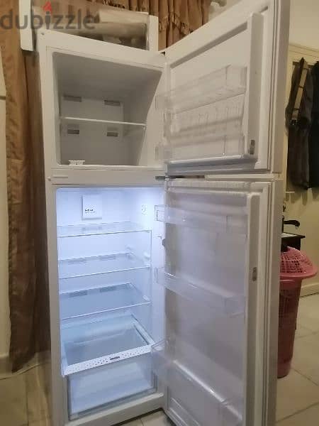 vestel double door medium size fridge for sale in mangaf block 4. 1