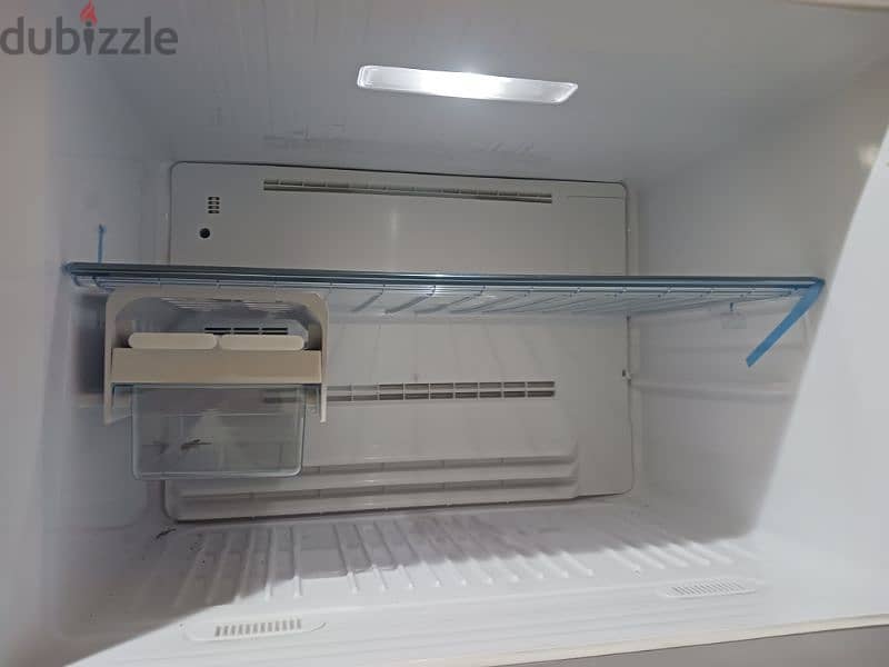 DOUBLE door fridge 4