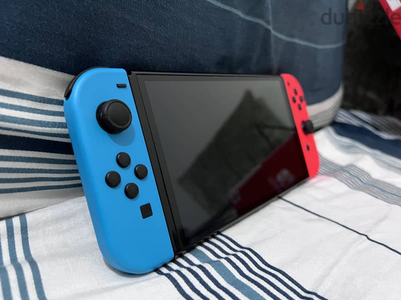 Nintendo Switch OLED model as good as new 4
