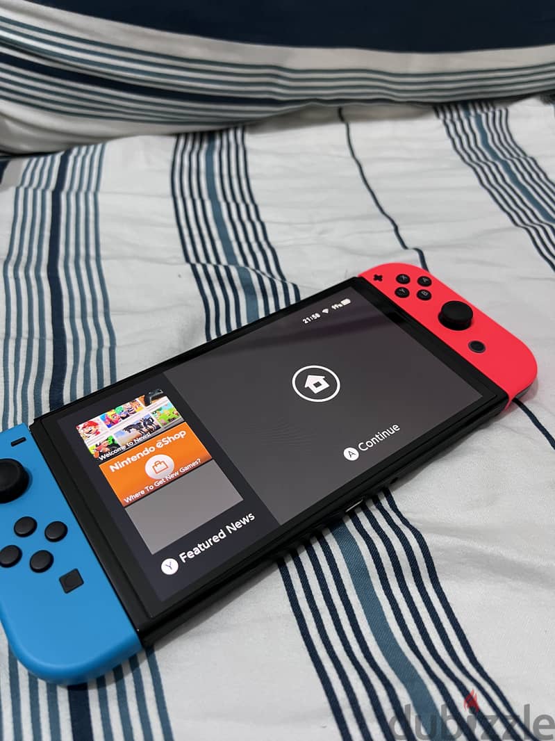 Nintendo Switch OLED model as good as new 6