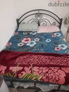 BEDROOM ITEMS FOR SALE 0