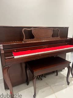 بيع بيانو مستعمل بحاله ممتازه بيع ٥٠٠