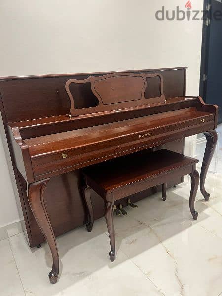 بيع بيانو مستعمل بحاله ممتازه بيع ٥٠٠ 1