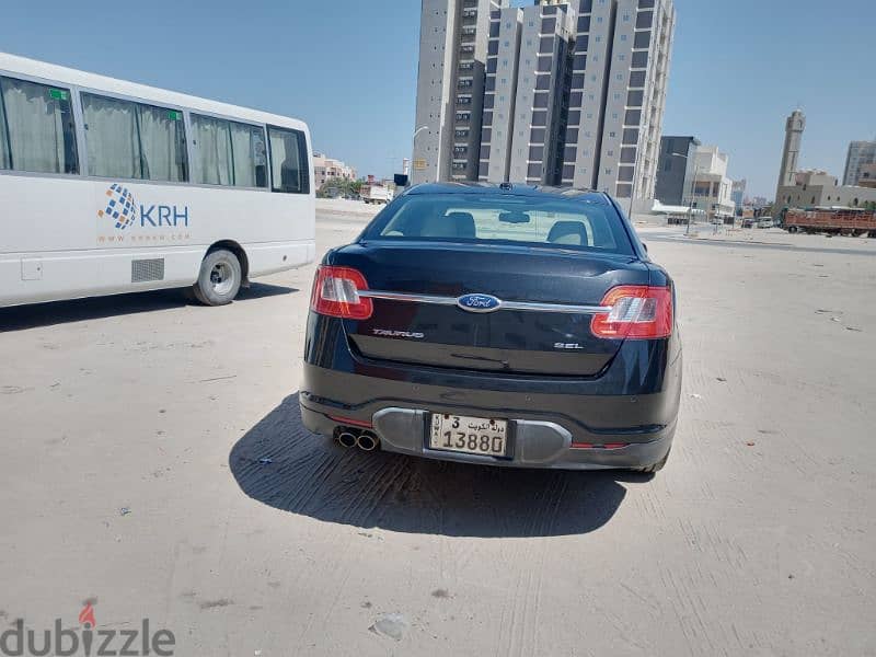 Ford Taurus 2012, engine, gear, Ac in good condition only 900 kd 6