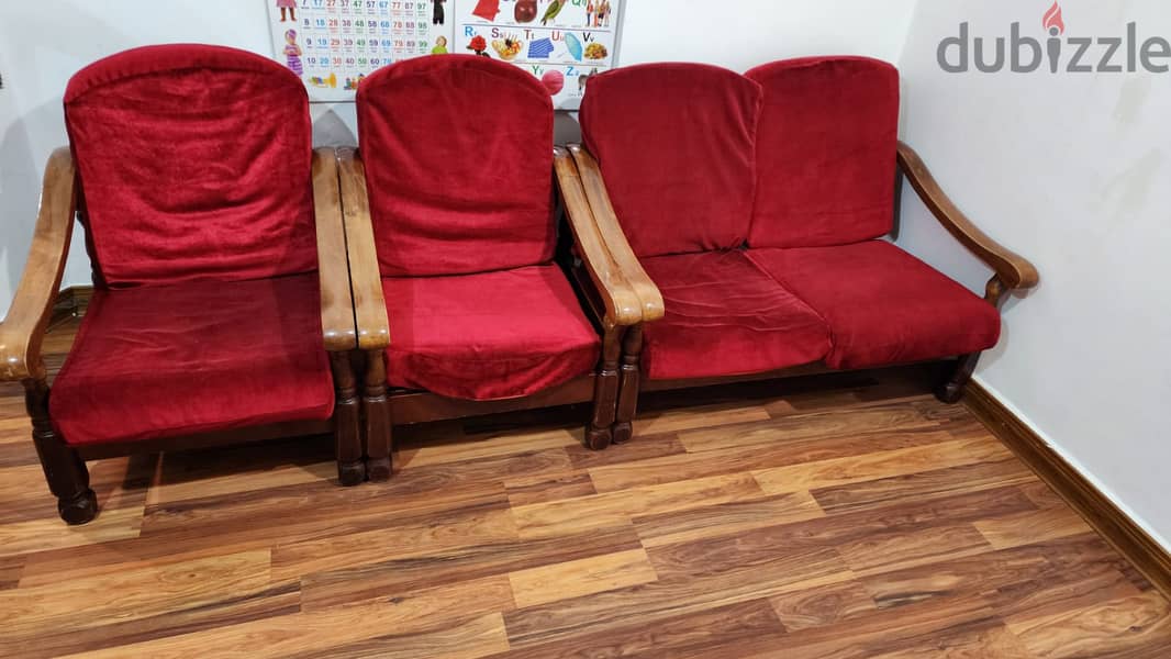 Sofa set available 4