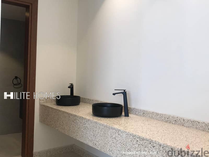 MODERN TOWN HOUSE FOR RENT IN ABU FATIRA 1
