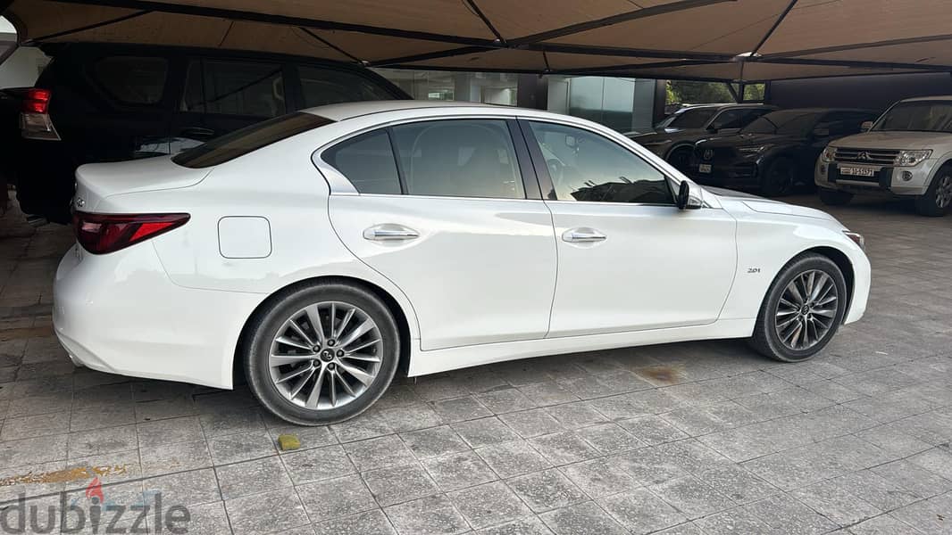 2018 Infiniti Q50 First owner Top condition 4